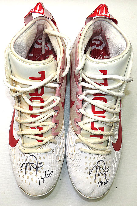 MIKE TROUT AUTOGRAPHED GAME WORN CLEATS 